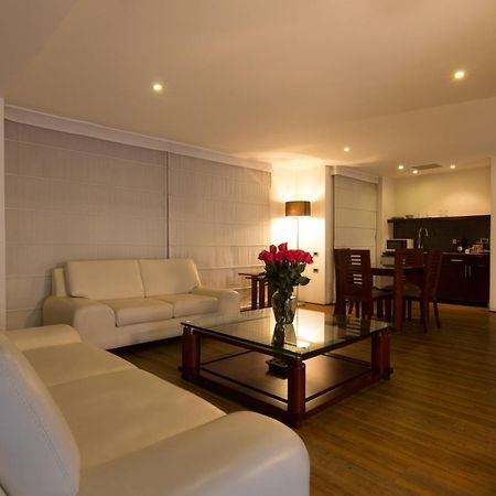 Suites Casa 95 Bogotá Oda fotoğraf
